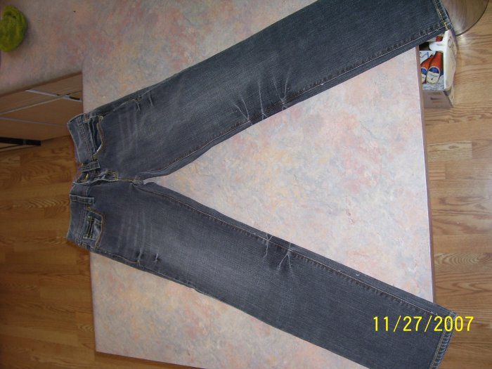 OLD NAVY "Special Edition" Skinny Jeans! Size 4