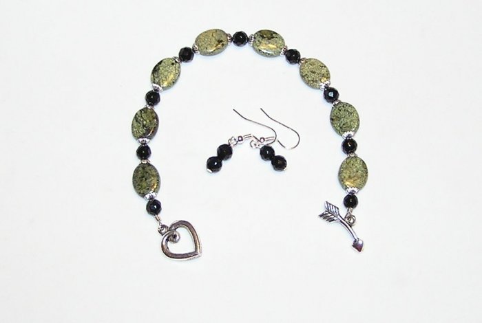Russian Jade and Black Beaded Bracelet and Earrings