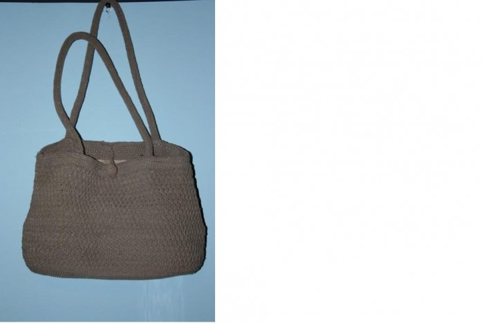 MEDIUM BEIGE PURSE