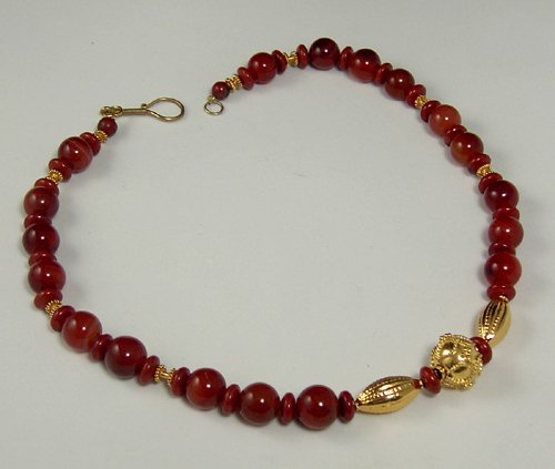 VINTAGE CARNELIAN, RED JASPER AND GOLD FILLED FOCAL BEADS. PegM