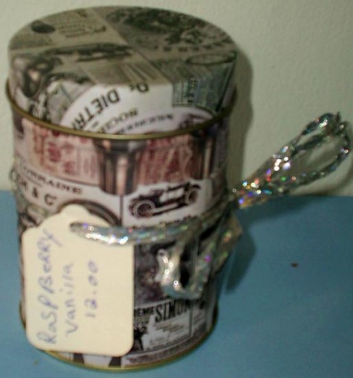 Raspberry_Vanilla_Scented_Candle