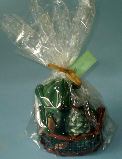 Bear_Tree_Gift_Basket