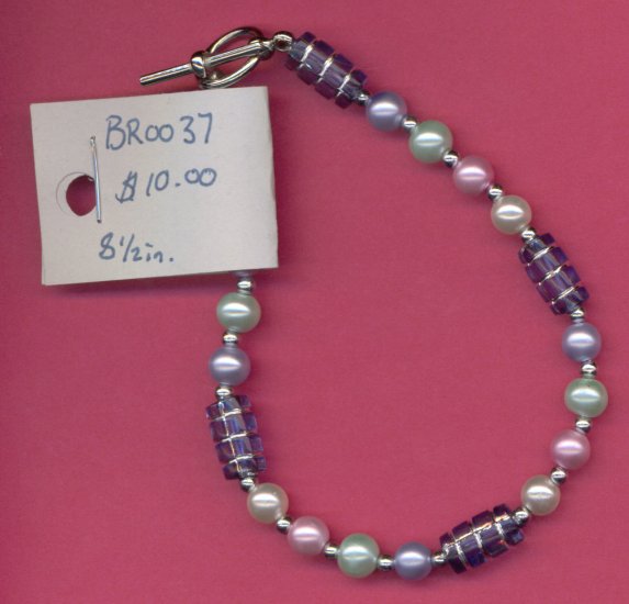 BR0037