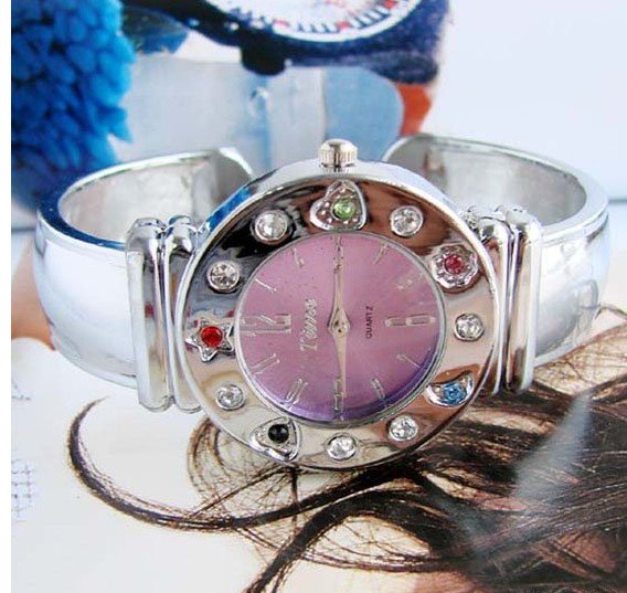 Brand 'LIYING'Charming fashion bracelet watch with diamond