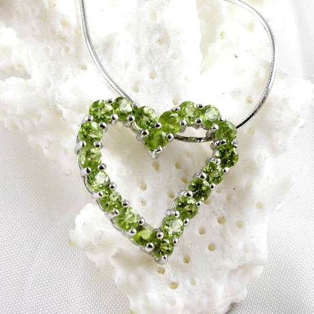 Brand 'LIYING' 925 Sterling Silver Pendant With Natural Diamond