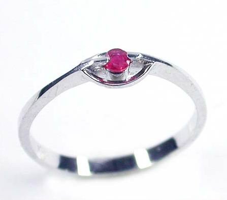 Brand 'LIYING' Elegant 925 Sterling Silver Ring with Nature Ruby