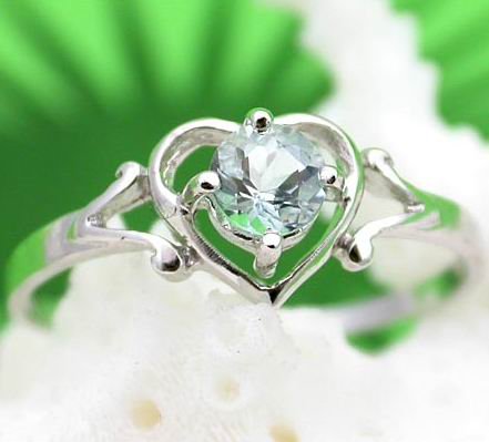 Brand 'LIYING' 925 Sterling Silver Ring with Nature Light Blue Diamond