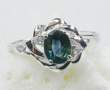 Brand 'LIYING' 925 Sterling Silver Ring with Nature Blue Diamond