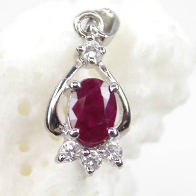 Brand 'LIYING' Fashion 925 Sterling Silver Pendant with Natural Ruby