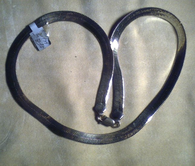 20" Gold Necklass $10.00