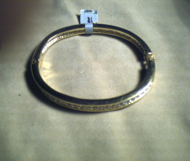 7" Gold plated Bracelet w/rinestones $10.00