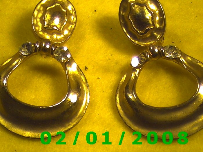 Gold w/Rhinestones Clip On Earrings (073)