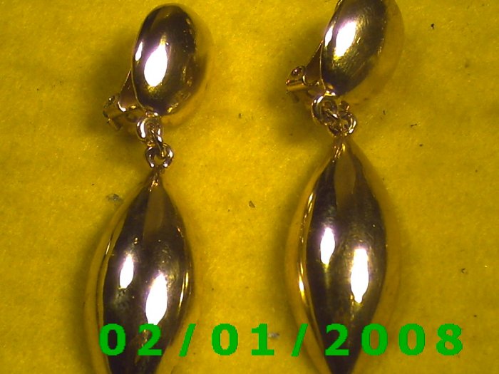 Gold w/Gold Charm Clip On Earrings