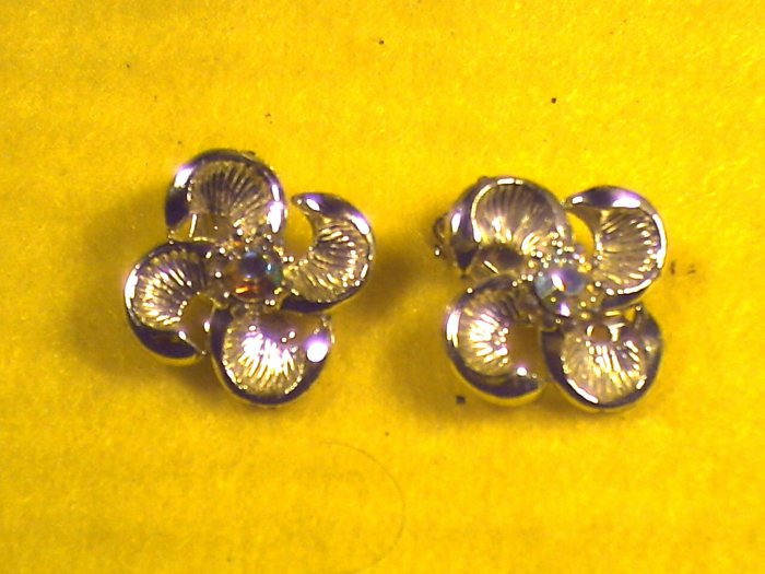 Silver Earrings Clip On w/Stone (008)
