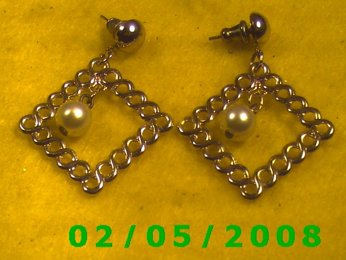 Gold Squares n Pearl Pierced Earrings