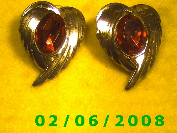 Gold w/Ruby Crystal Pierced Earrings