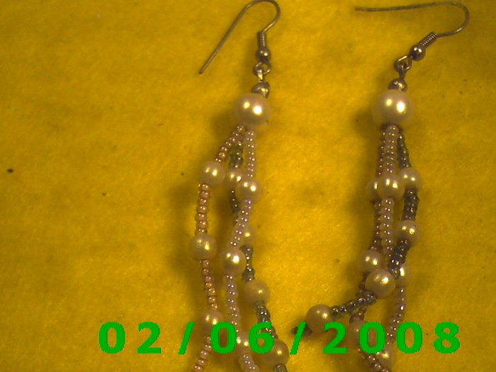 Beed n Pearl Dangle Pierced Earrings