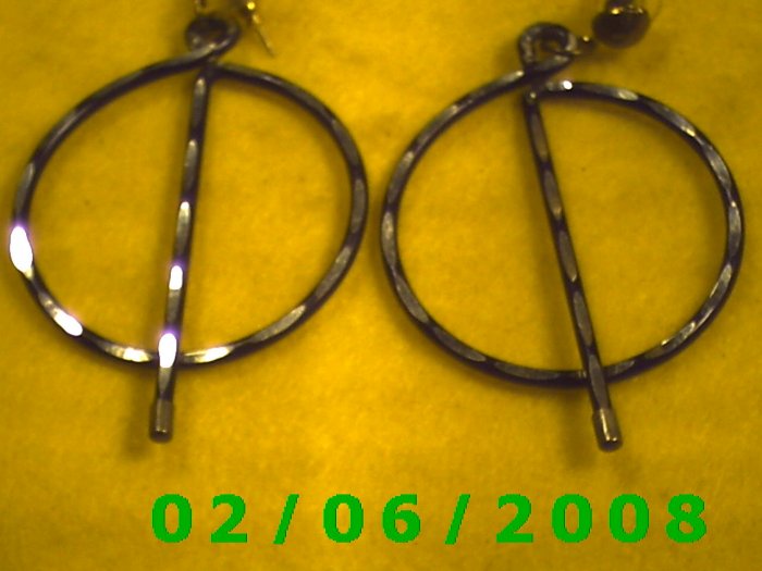 Black n Silver Split Hoop Pierced Earrings (063)