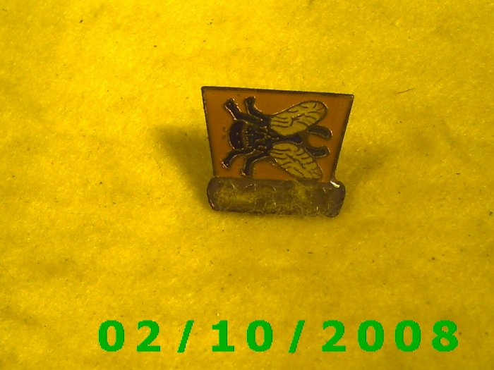 Bar Fly Hat Pin