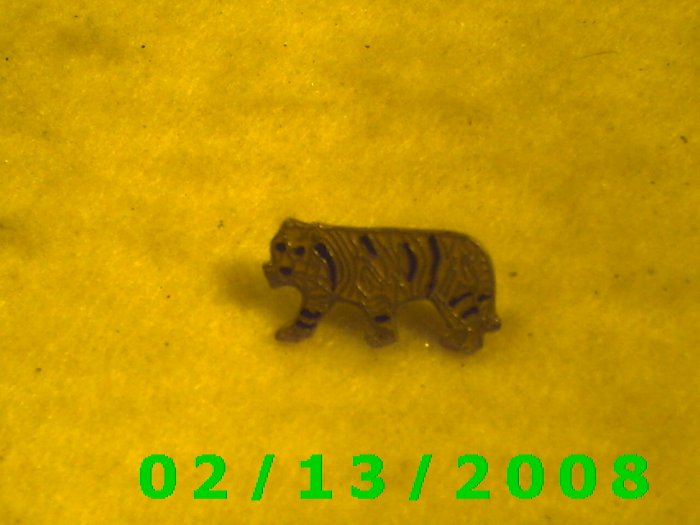 Tiger Hat Pin