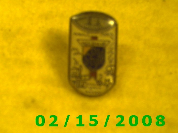 Heilemans Old Style Beer Hat Pin
