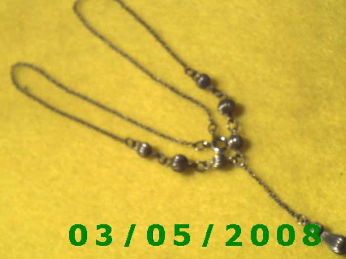 15 1/2" Silver Necklace w/Beads (021)