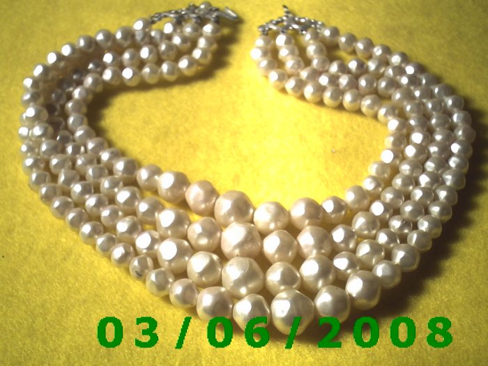 15 1/2" 4 Strand Bead Necklace (014)