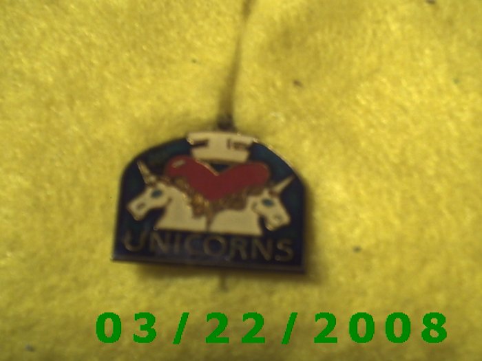 7/8 x 3/4" Gold Charm w/I Love Unicorns (R043)