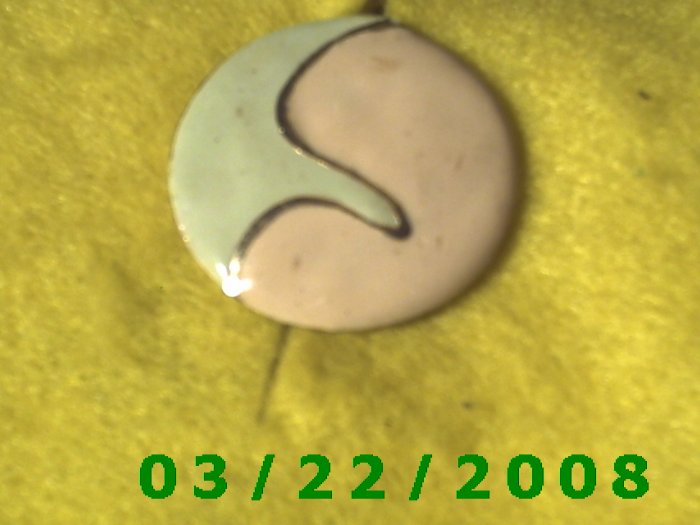 1 3/16" Gold Charm (R048)