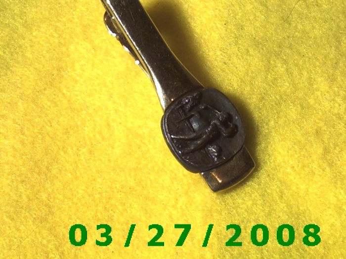 Gold Tie Clasp w/Golffer (019)