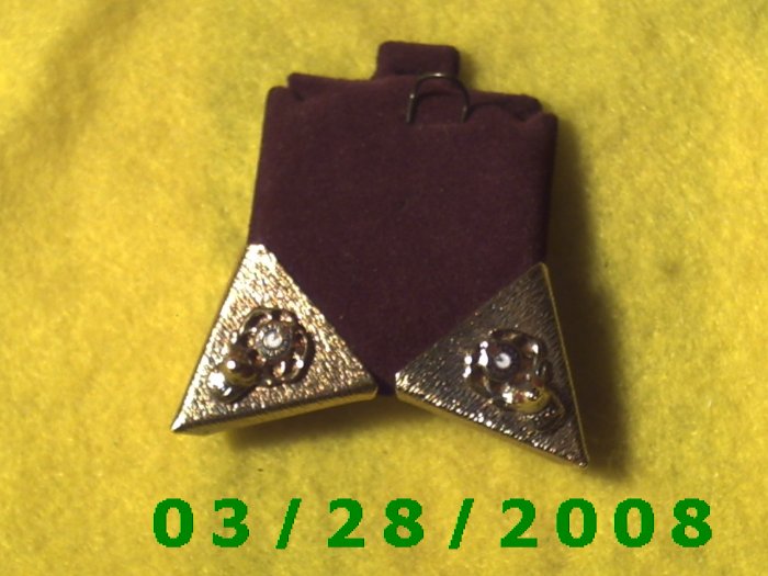 Gold Collar Points (007)