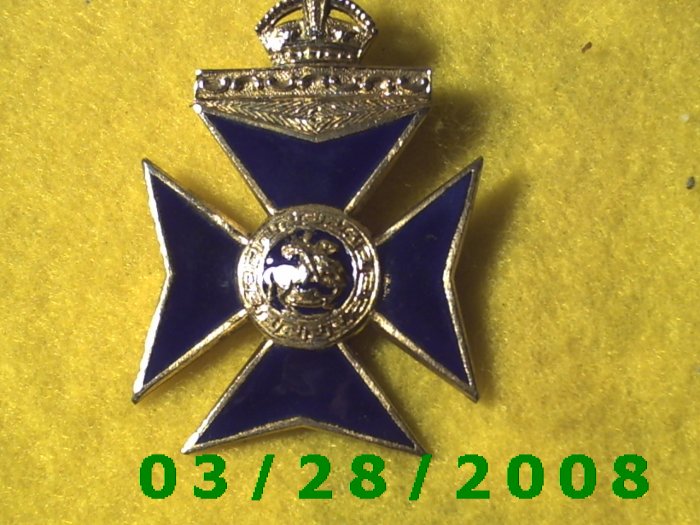 Gold & Blue Cross wear as Pin or Medallion (030)