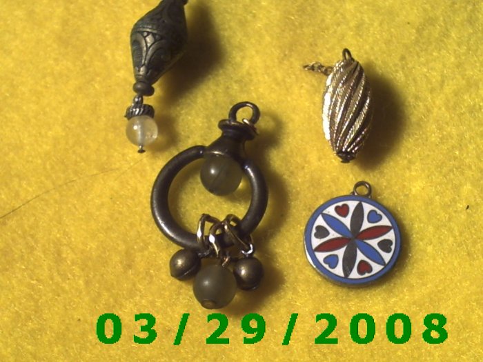 4ea Charms (016)