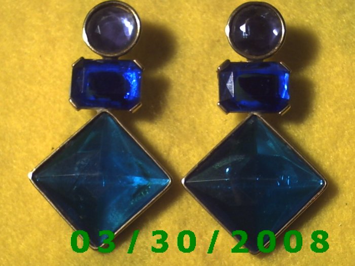 Gold w/Violet, Blue n Green Stones Pierced Earrings (033)