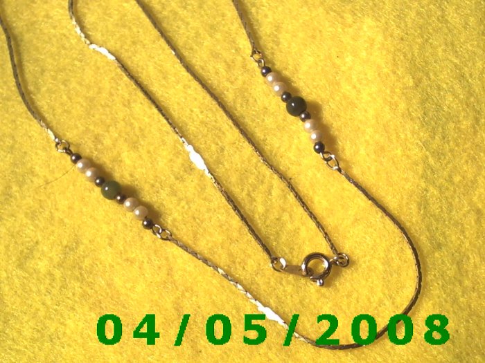 Silver Necklace w/Pearls E5006