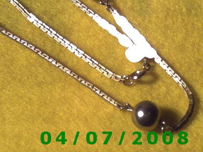 Gold Necklace w/Beads E5050