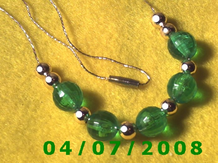 Gold Necklace w/Beads E6003