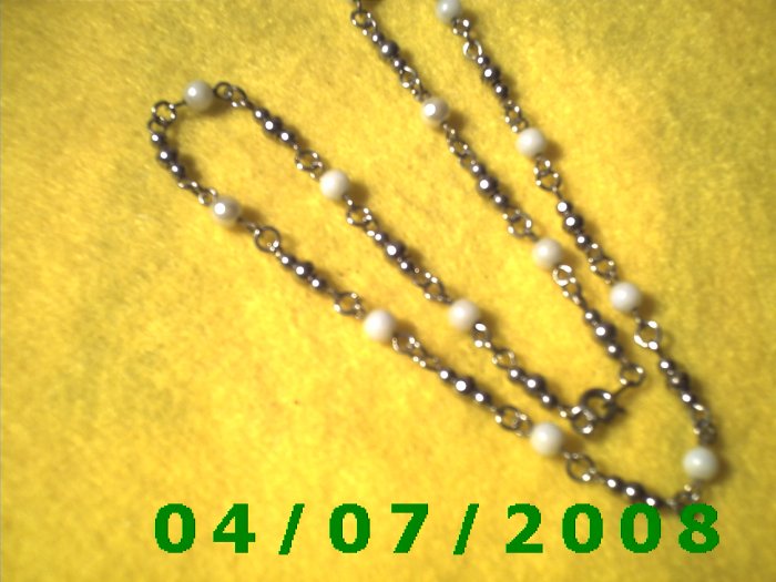 Silver Necklace w/Beads E6015