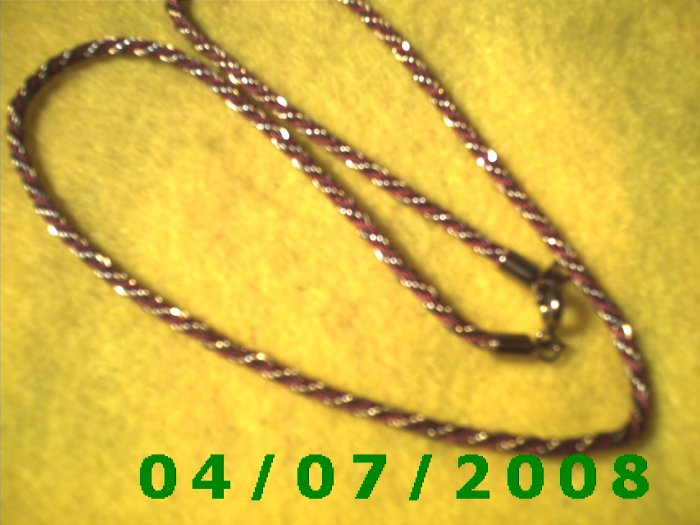 Gold and Red Necklace E6017
