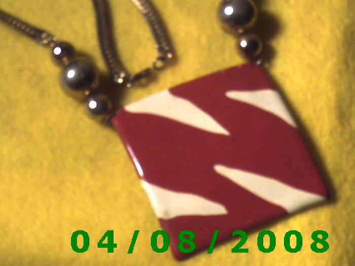 Gold Necklace w/2 3/8" Square Charm E6023