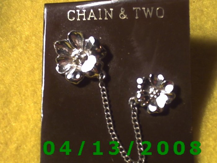 Chain and 2 Flowers Silver Vintage Hat Pins Q2003