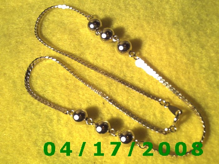 Gold Necklace w/Gold Beads EI003