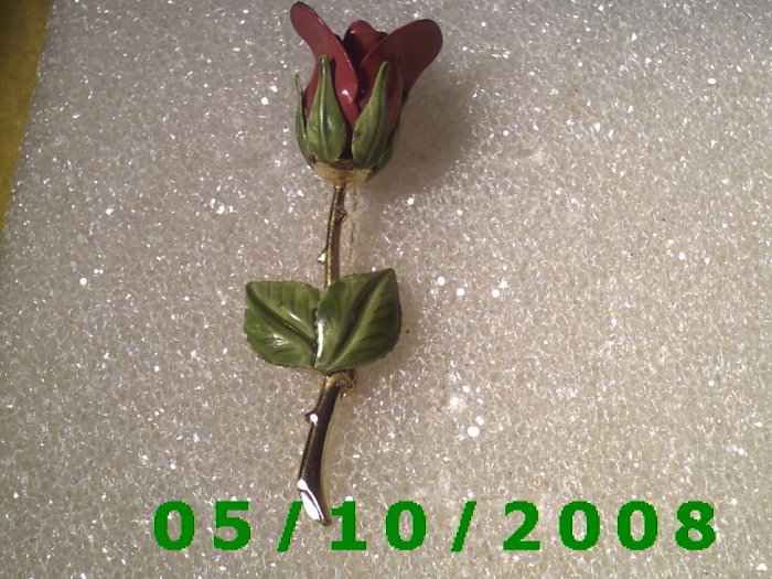 Gold Rose Pin (102)
