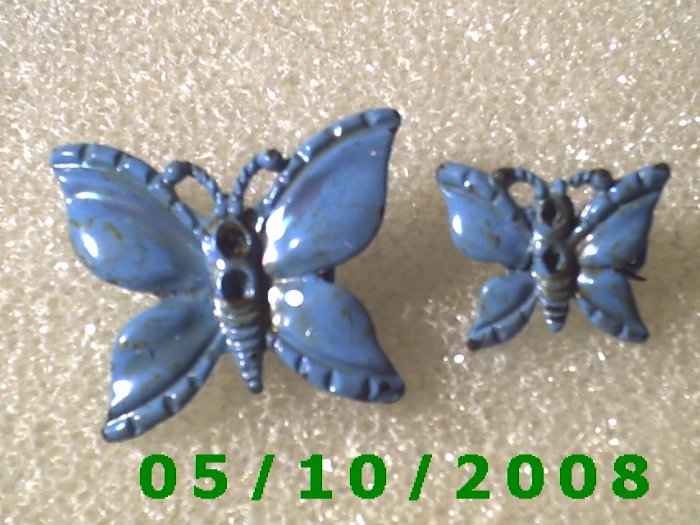 1pr. Blue Butterfly Pin