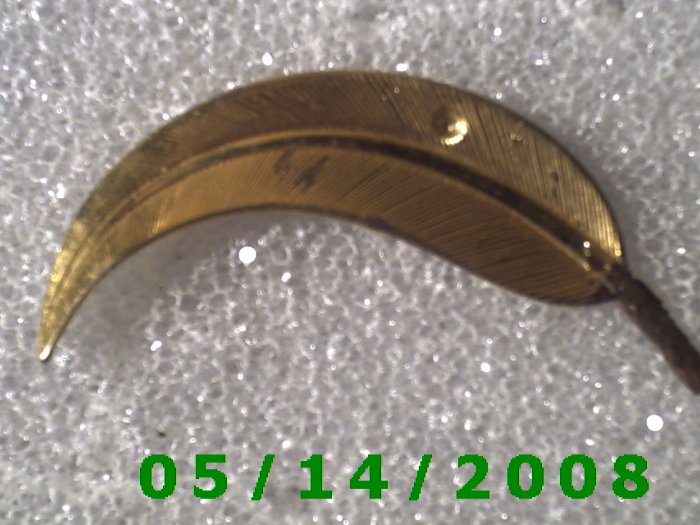 Gold Leaf Pin B037