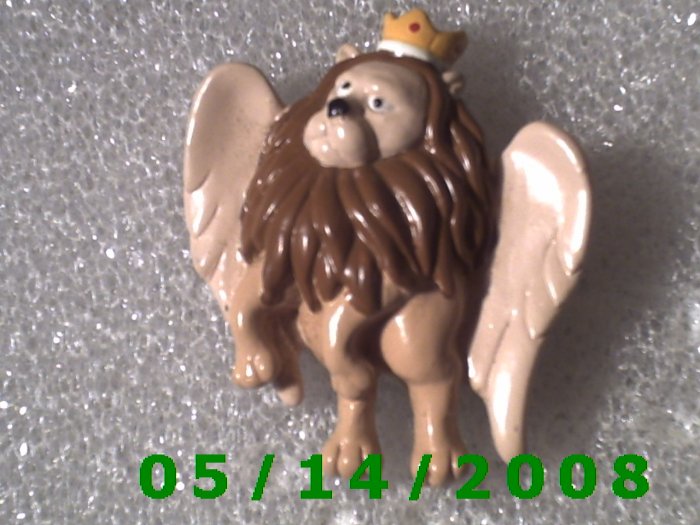 Lion w/Wings Pin B024