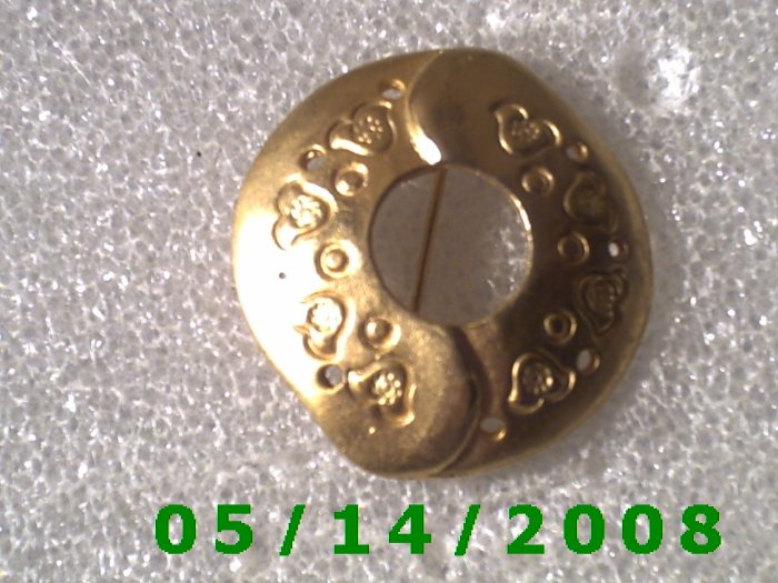 Gold Pin B021