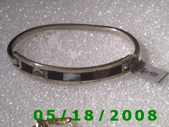 2.5" inside diameter Mexico Silver Bracelet (Roll2 001)
