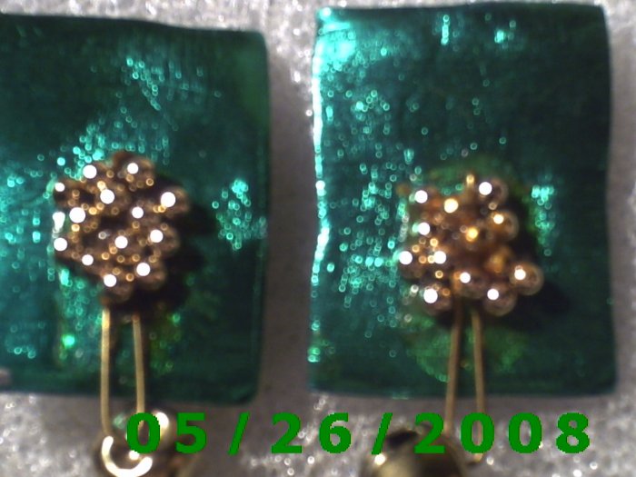 Bead Flower and Bell Pierced Earrings C007