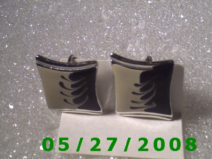 Silver Clip On Earrings D021 1002